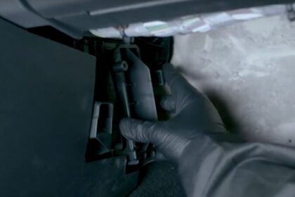 Wymiana filtra kabinowego Renault Captur