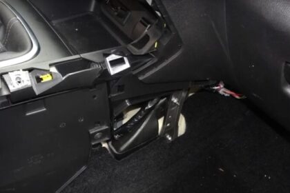 Wymiana filtra kabinowego Renault Kadjar