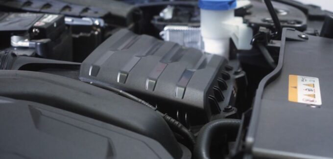 Jak wymienić filtr powietrza w Volkswagen T-Roc