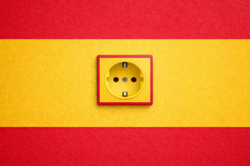 gniazdko elektryczne w Hiszpanii typ F